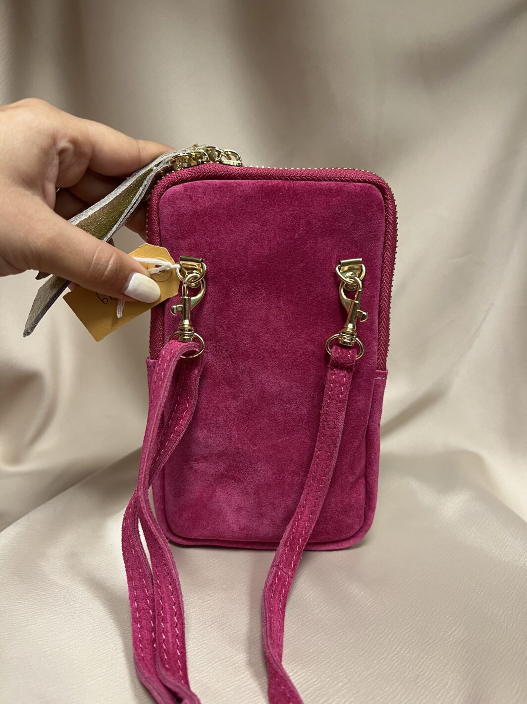 Roze suède telefoon tasje - Afbeelding 2