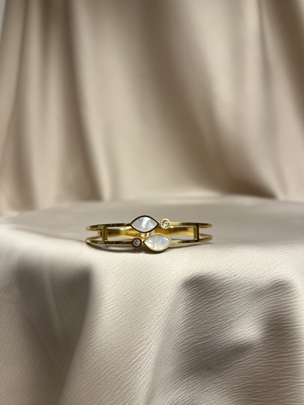 Bangle white gold