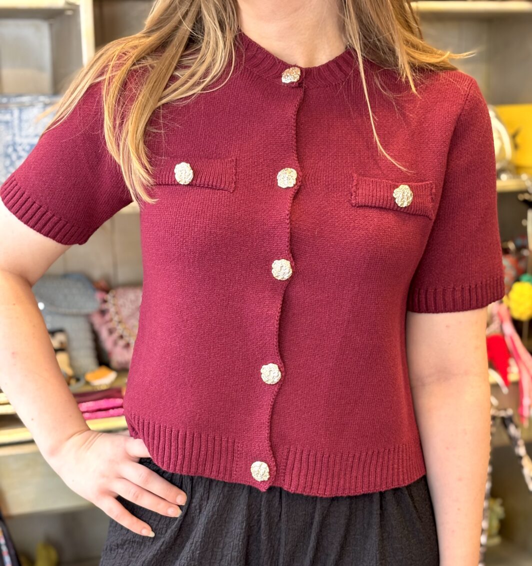 Rood topje met gouden knopen - Afbeelding 2